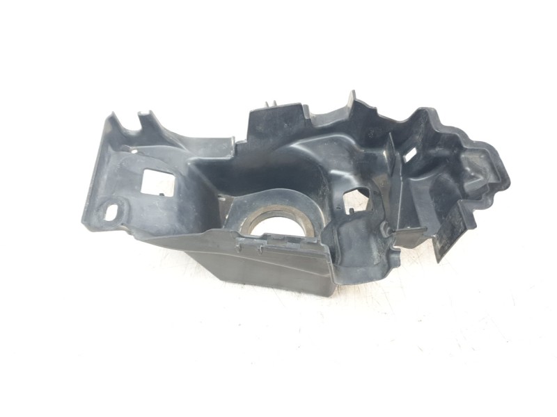 Recambio de moldura para honda pcx 125 pcx 125 referencia OEM IAM 17525K1ZJ100  