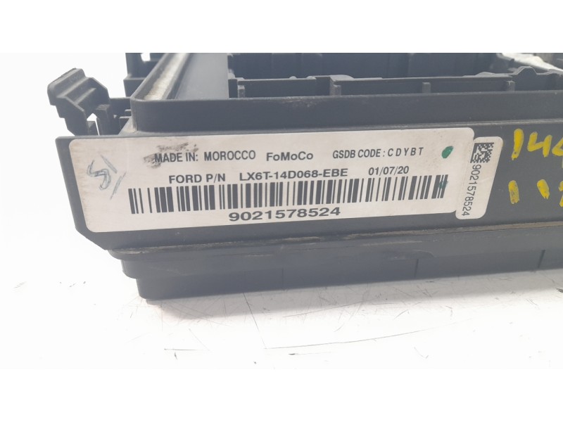 Recambio de caja reles / fusibles para ford kuga titanium referencia OEM IAM LX6T14D068  