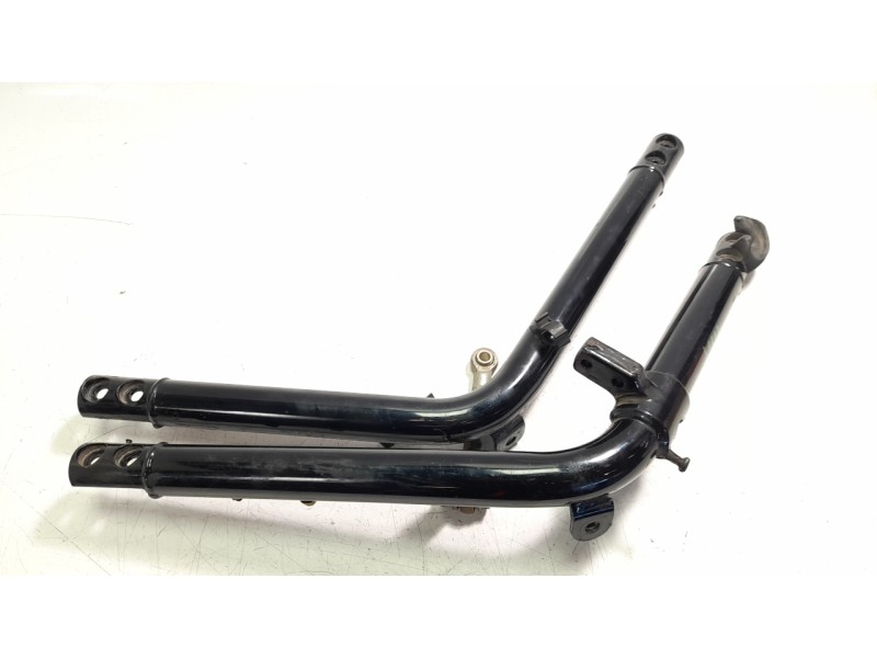 Recambio de subchasis delantero para harley-davidson vrsc referencia OEM IAM 4798705 4798805 
