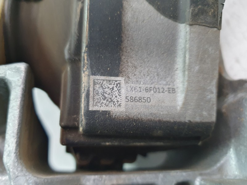 Recambio de soporte motor derecho para ford kuga titanium referencia OEM IAM LX616F012EB 586850 