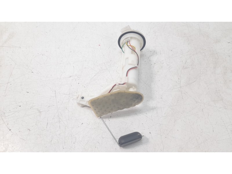 Recambio de bomba combustible para honda pcx 125 pcx 125 referencia OEM IAM 16700K35V01  