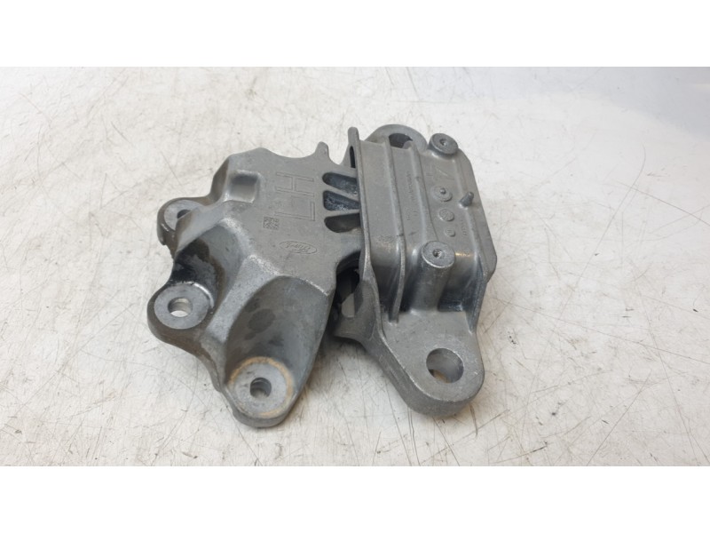 Recambio de soporte motor izquierdo para ford kuga titanium referencia OEM IAM LX617M121HB  