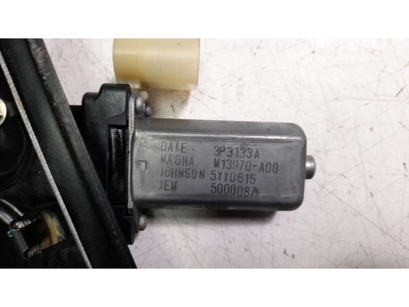 Recambio de elevalunas trasero derecho para bmw 1 (f20) 118 d referencia OEM IAM 51357281884  