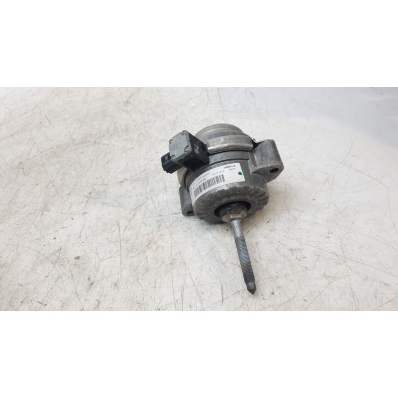 Recambio de soporte motor derecho para porsche 911 (typ 991) carrera 4s referencia OEM IAM 99137505908  