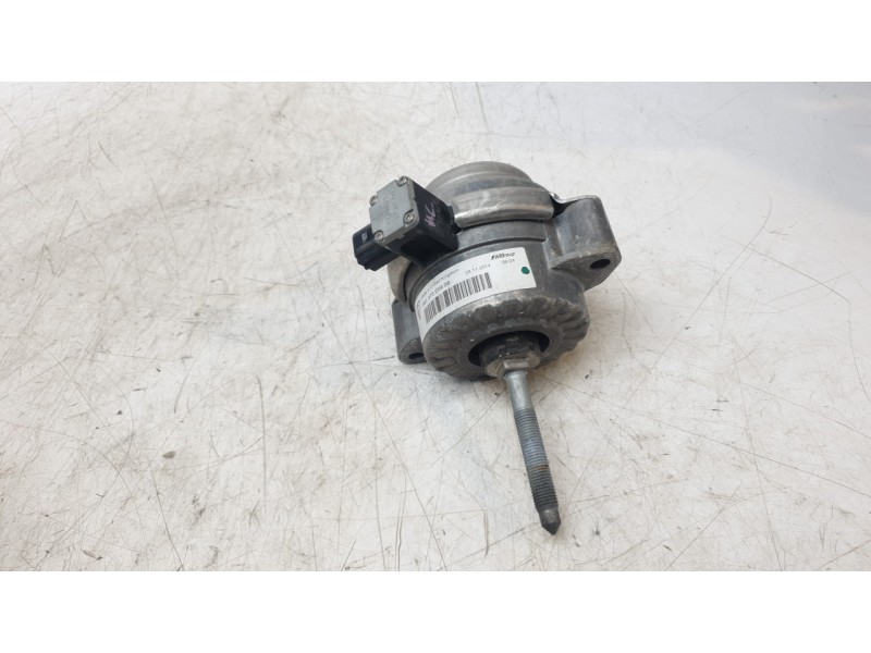 Recambio de soporte motor derecho para porsche 911 (typ 991) carrera 4s referencia OEM IAM 99137505908  