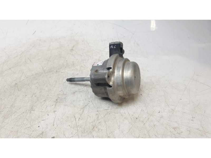 Recambio de soporte motor izquierdo para porsche 911 (typ 991) carrera 4s referencia OEM IAM 99137505908  