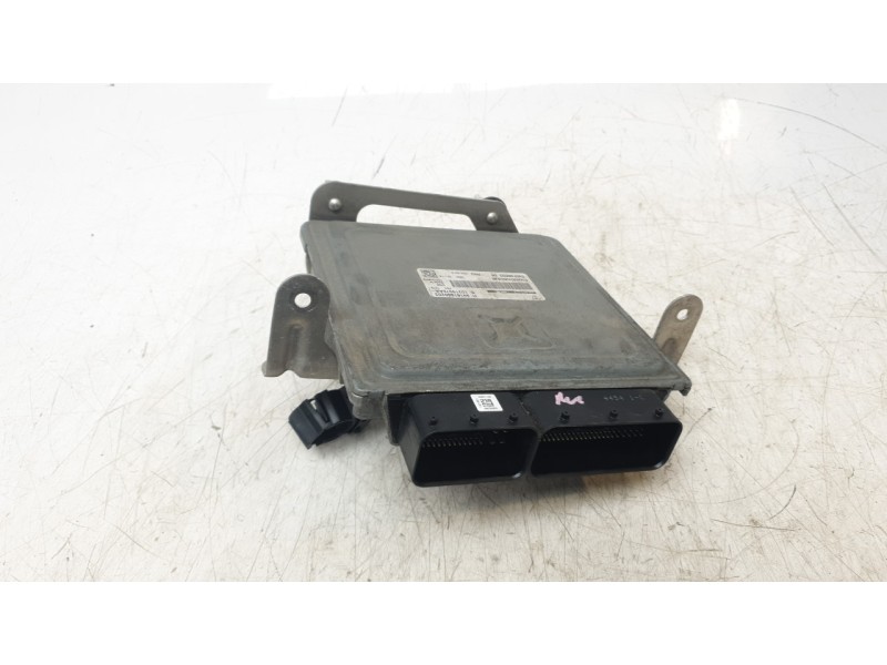 Recambio de centralita motor uce para porsche 911 (typ 991) carrera 4s referencia OEM IAM   