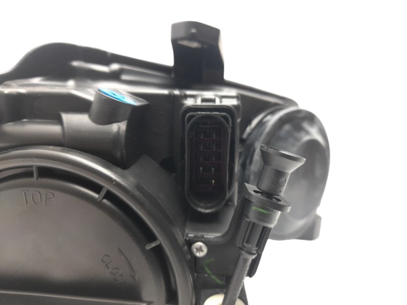 Recambio de faro izquierdo para audi a3 (8p) referencia OEM IAM 8P0941003AJ 10102250002 10102250002 , AD3224904 , 11122401 , 202