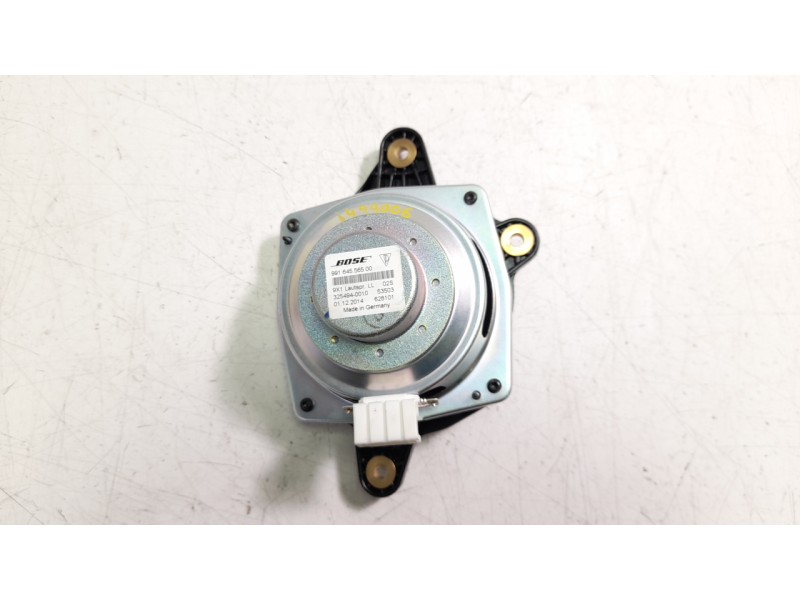 Recambio de subwoofer para porsche 911 (typ 991) carrera 4s referencia OEM IAM 99164556500  