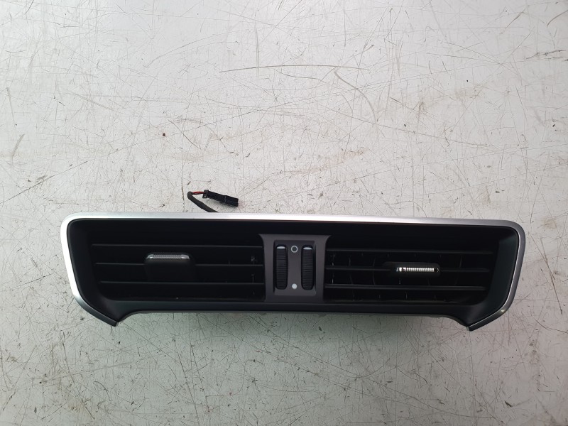 Recambio de aireador central para porsche 911 (typ 991) carrera 4s referencia OEM IAM 99155214100  