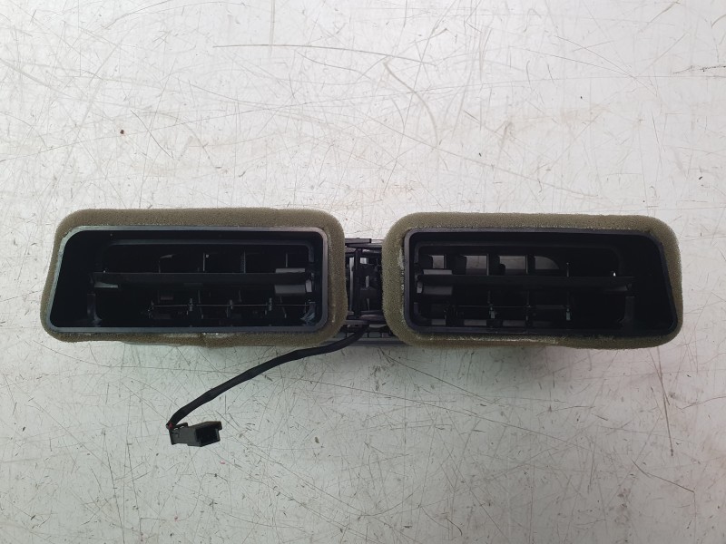 Recambio de aireador central para porsche 911 (typ 991) carrera 4s referencia OEM IAM 99155214100  