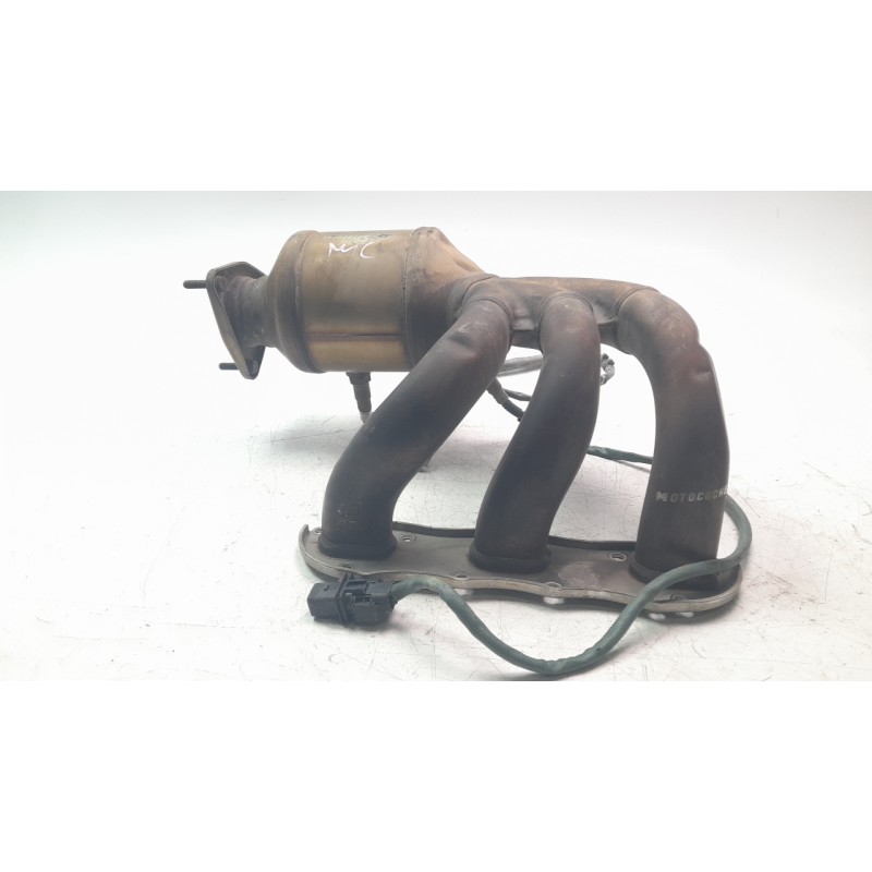 Recambio de colector escape para porsche 911 (typ 991) carrera 4s referencia OEM IAM 99111341204  