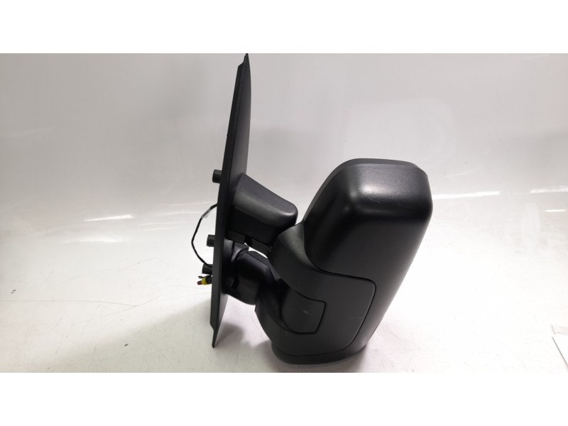 Recambio de retrovisor izquierdo para iveco daily furgón 2.3 diesel referencia OEM IAM 9802495911  1050974014 , 21421401 , FT950