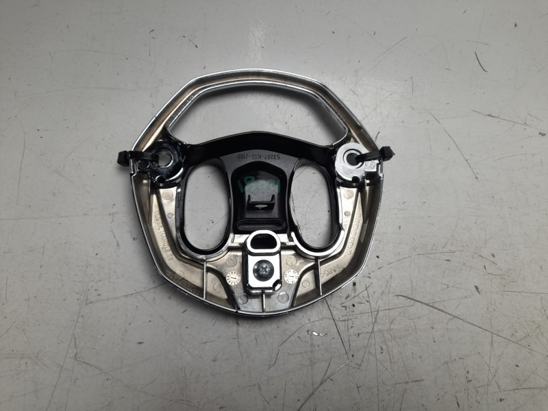 Recambio de moldura para honda pcx pcx 125 (jk05) referencia OEM IAM 53207K1ZJ100  