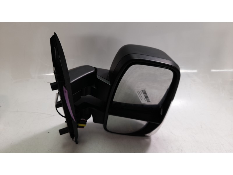Recambio de retrovisor derecho para iveco daily furgón 2.3 diesel referencia OEM IAM 5802495904  1050974013 , FT9507003 , 214214