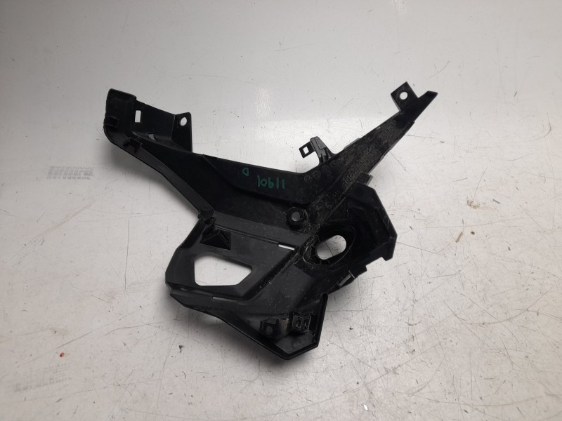 Recambio de moldura para honda crf 1100l africa twin africa twin referencia OEM IAM 64591MLNE00  