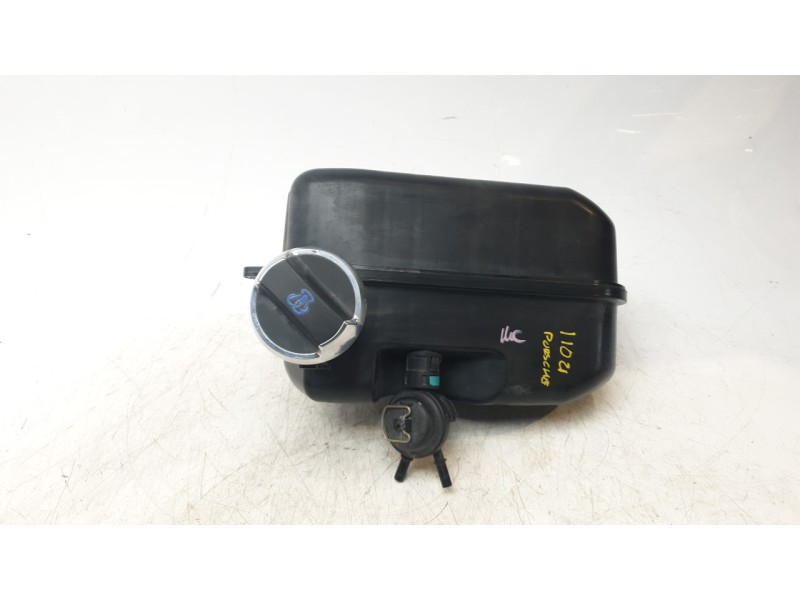 Recambio de deposito expansion para porsche 911 (typ 991) carrera 4s referencia OEM IAM 991106057  