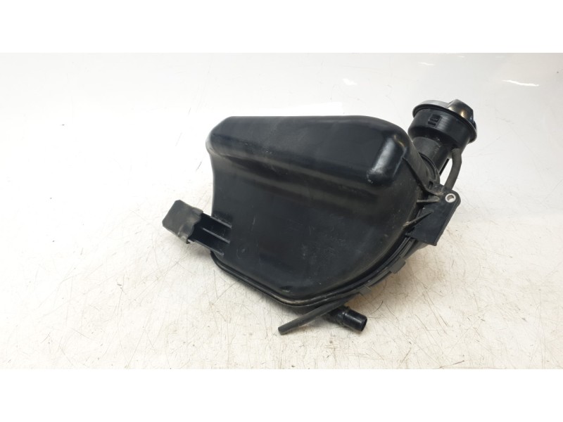 Recambio de deposito expansion para porsche 911 (typ 991) carrera 4s referencia OEM IAM 991106057  