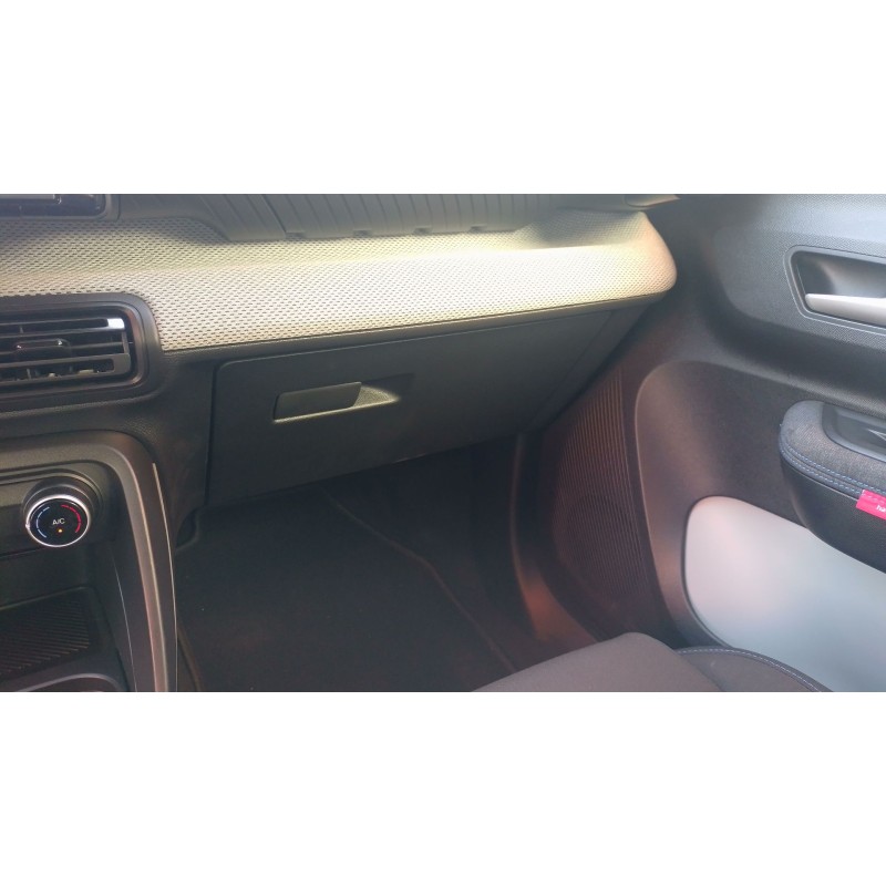 Recambio de guantera para citroën nuevo citroen c3 turbo 100 s&s 6v max nuevo citroen c3 turbo 100 s&s 6v max referencia OEM IAM