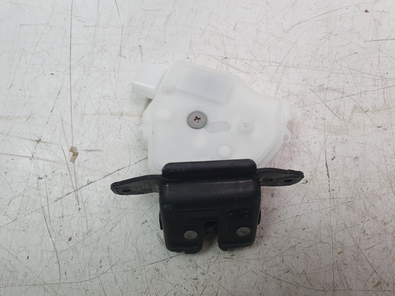 Recambio de cerradura maletero / porton para toyota yaris (_p21_, _pa1_, _ph1_) 1.5 (mxpa11) referencia OEM IAM 6935052380  