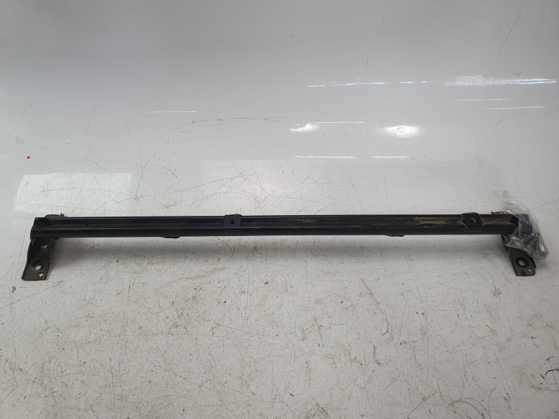 Recambio de barra torsion para porsche 911 (typ 991) carrera 4s referencia OEM IAM 991504111  