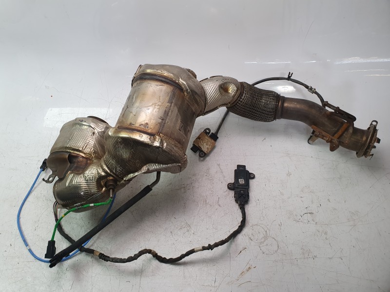 Recambio de filtro de particulas para ford kuga titanium referencia OEM IAM 82529633  