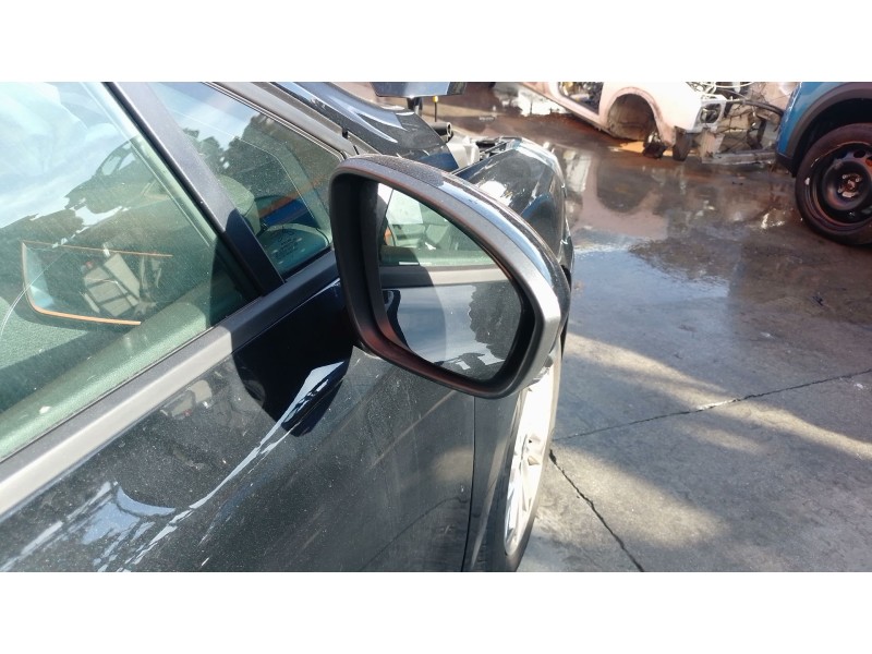 Recambio de retrovisor derecho para renault clio v referencia OEM IAM   