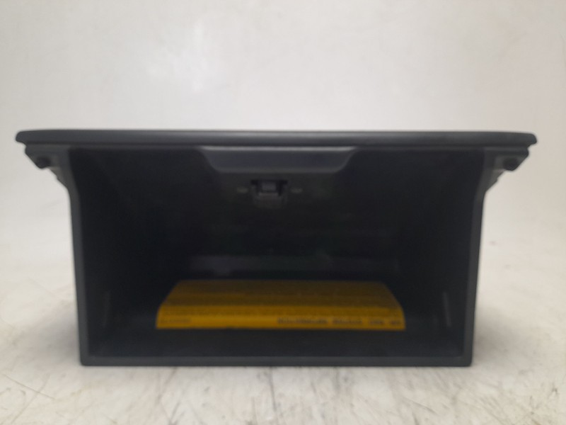 Recambio de guantera para mitsubishi montero iii (v7_w, v6_w) 3.2 di-d (v68w, v78w) referencia OEM IAM MR444925  