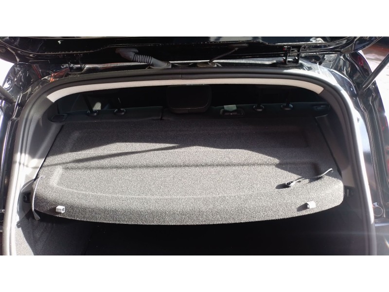 Recambio de bandeja trasera para renault clio v referencia OEM IAM   