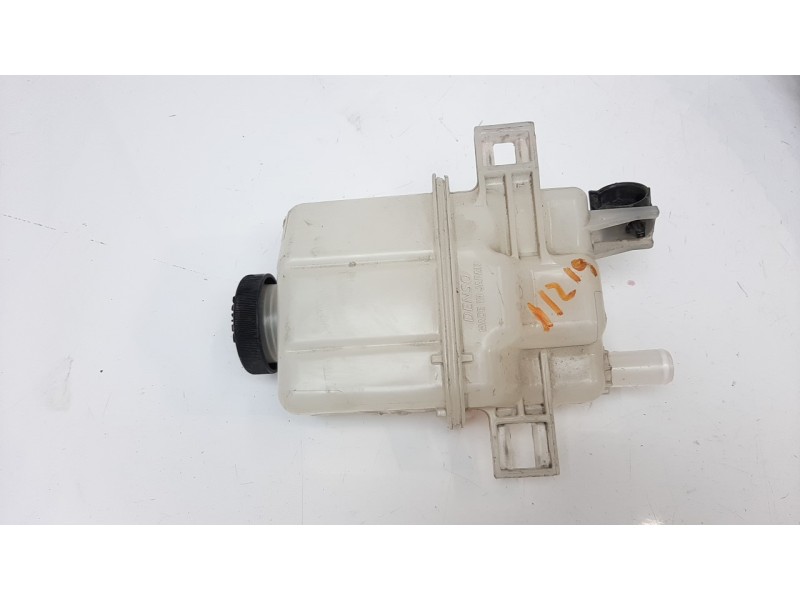 Recambio de deposito expansion para toyota corolla (e21) referencia OEM IAM G91H002120  
