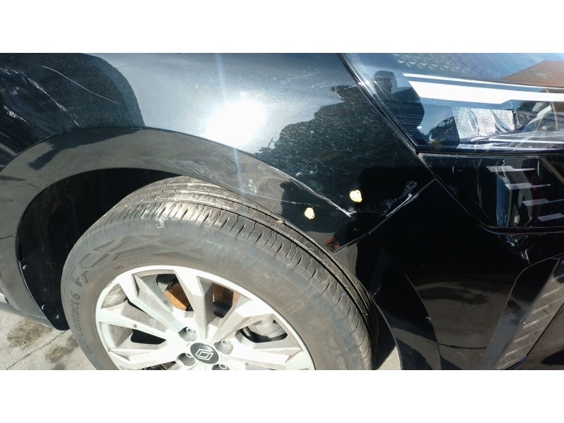 Recambio de aleta delantera derecha para renault clio v referencia OEM IAM   