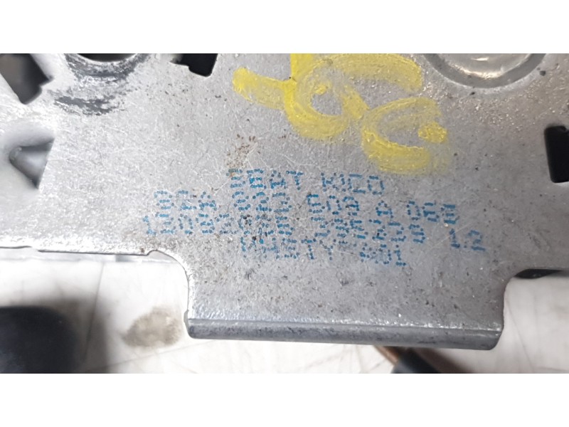 Recambio de cerradura capo para audi a1 sportback (gba) 30 tfsi referencia OEM IAM 82A823509A  