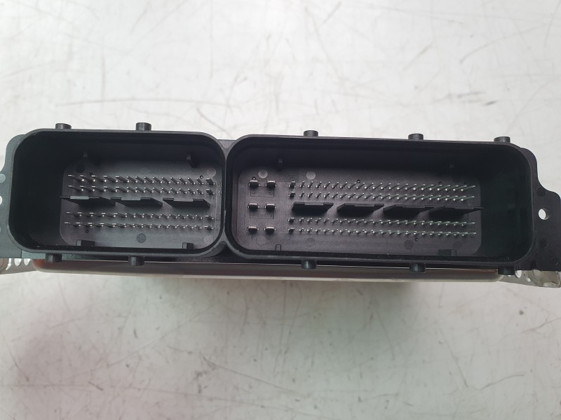 Recambio de centralita motor uce para audi a1 sportback (gba) 30 tfsi referencia OEM IAM 05C907309F 0261S107K0 