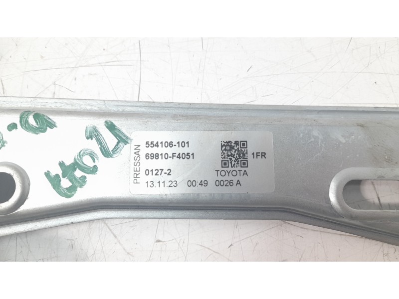 Recambio de elevalunas delantero derecho para toyota c-hr (_x1_) 2.0 hybrid (maxh10) referencia OEM IAM 69810F4051  