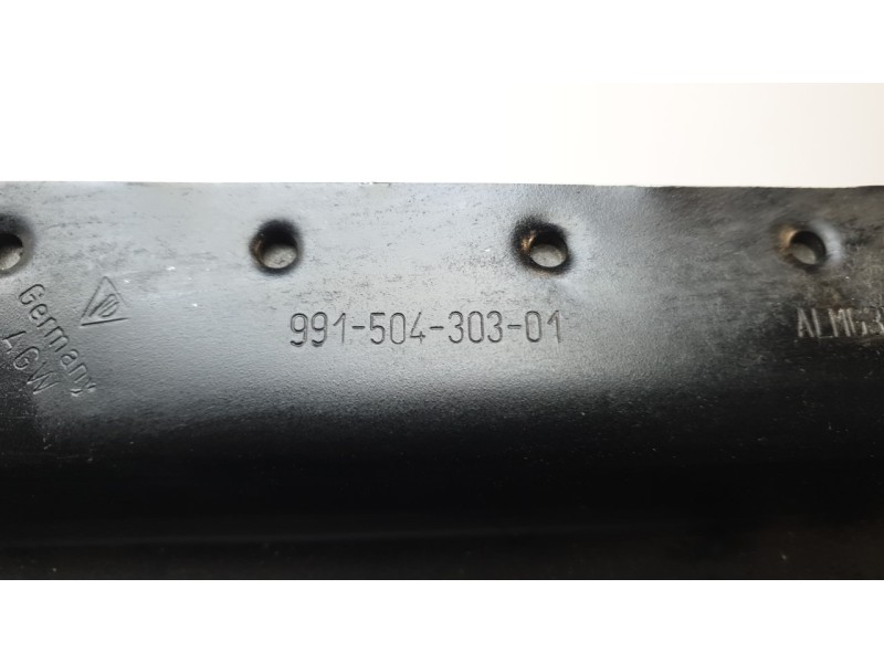 Recambio de revestimiento para porsche 911 (typ 991) carrera 4s referencia OEM IAM 99150440501  