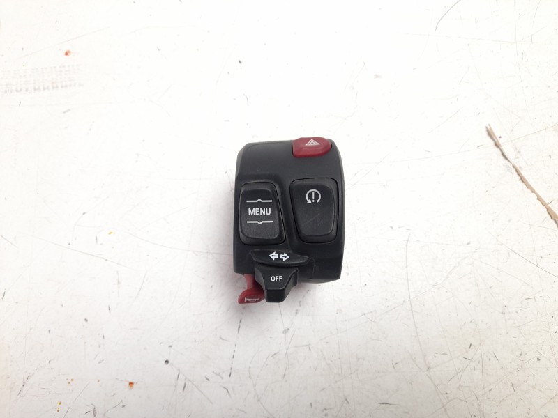 Recambio de piña luces izquierda para bmw f (801cc - ) f 900 r (4r90) referencia OEM IAM 61319480143  