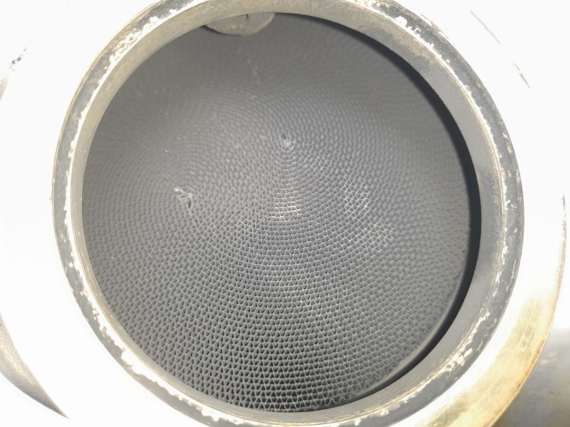 Recambio de filtro de particulas para seat leon sportstourer (kl8, kld) 2.0 tdi referencia OEM IAM 05L131601Q 05L131705P0 05L131