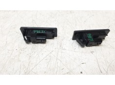 Recambio de piloto matricula para renault clio v referencia OEM IAM 265101139R   2