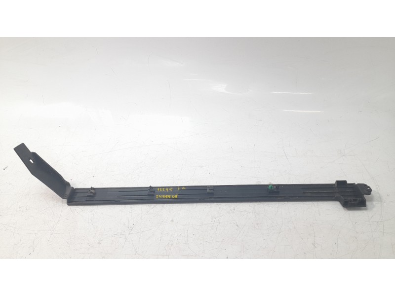 Recambio de moldura para nissan townstar furgoneta/monovolumen (xfk) 1.3 referencia OEM IAM 777468372R  