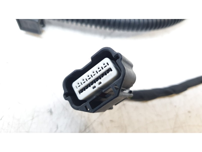 Recambio de cableado electrico para renault clio v referencia OEM IAM 240151891R  