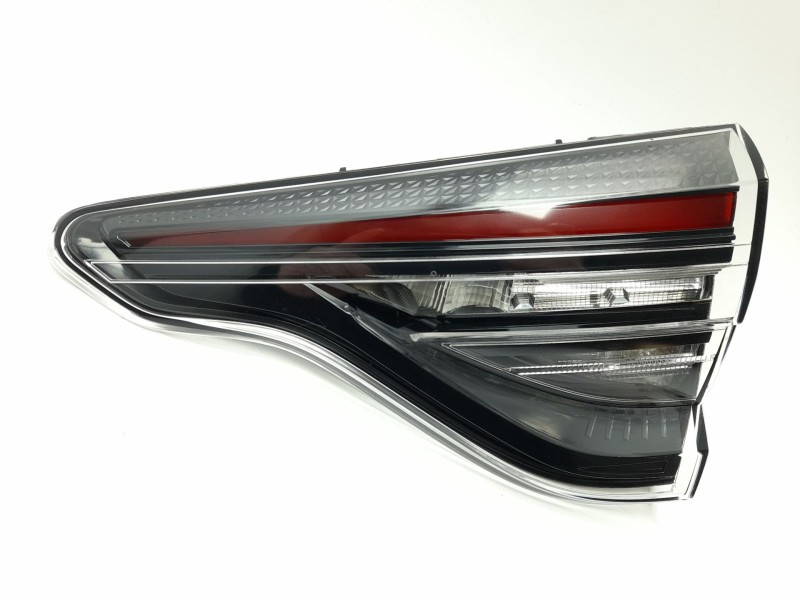 Recambio de piloto trasero derecho interior para renault clio v referencia OEM IAM   