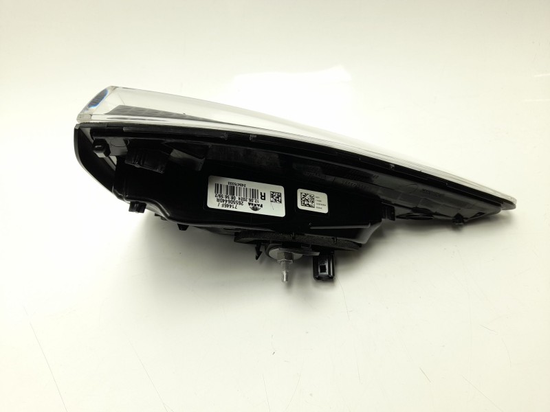 Recambio de piloto trasero derecho interior para renault clio v referencia OEM IAM   