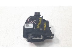 CERRADURA PUERTA LATERAL DERECHA 825025474R 