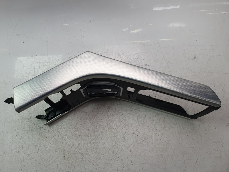 Recambio de moldura para land rover range rover evoque (l538) 2.0 d 4x4 referencia OEM IAM BJ32045A66AAW  