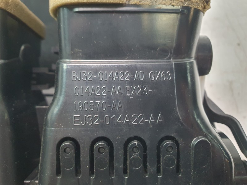 Recambio de rejilla aireadora para land rover range rover evoque (l538) 2.0 d 4x4 referencia OEM IAM BJ3204569AA BJ32014A22AD 