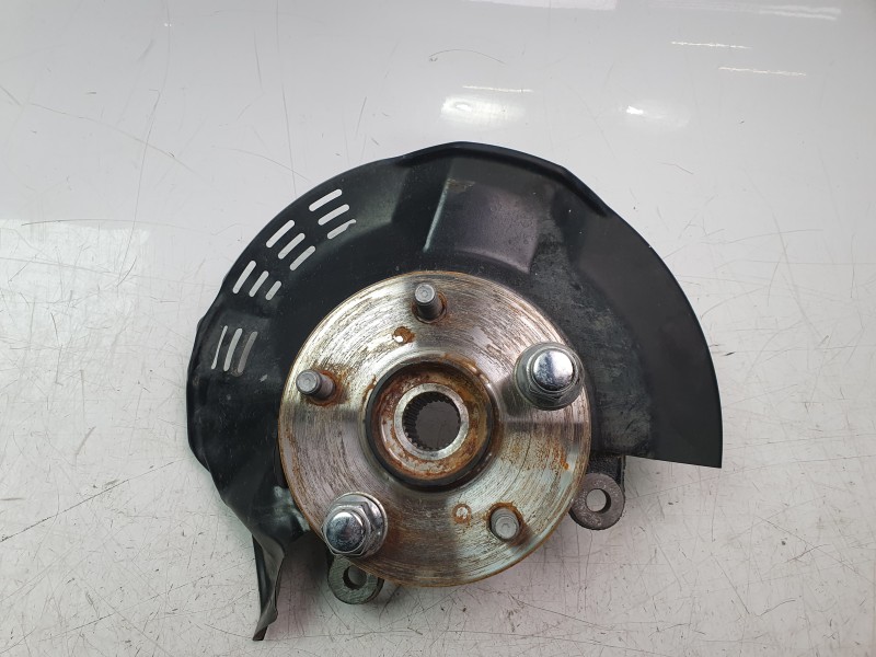 Recambio de mangueta delantera derecha para toyota yaris cross hybrid 2wd active tech referencia OEM IAM 4321102410  