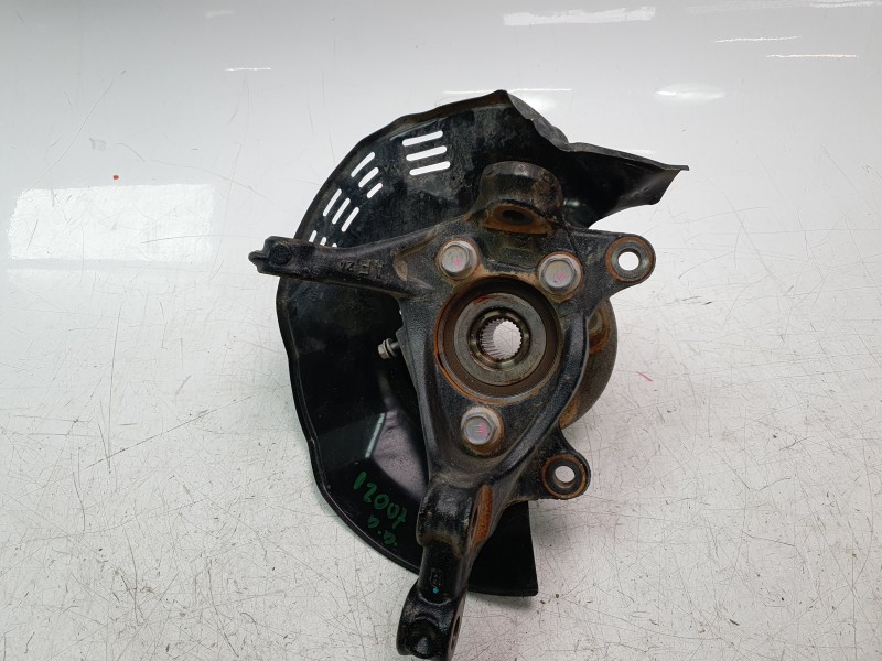 Recambio de mangueta delantera derecha para toyota yaris cross hybrid 2wd active tech referencia OEM IAM 4321102410  