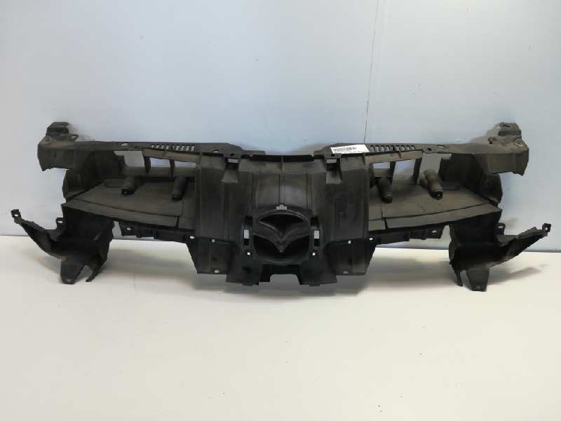Recambio de rejilla delantera para mazda 3 lim. (bl) active referencia OEM IAM BCW850031JBB  