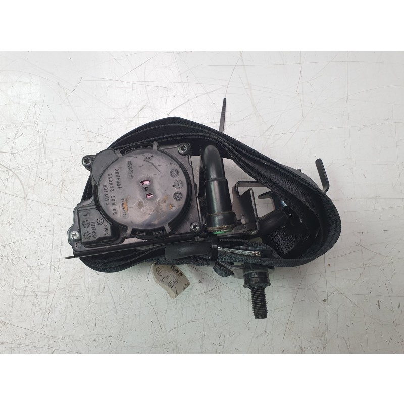 Recambio de enganche cinturon delantero derecho para mazda mx-5 (04.2015>) 2.0 cat referencia OEM IAM 0589P1000146  