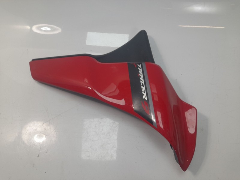 Recambio de carenado delantero derecho para yamaha tracer 900 referencia OEM IAM B5U2835V00P0  